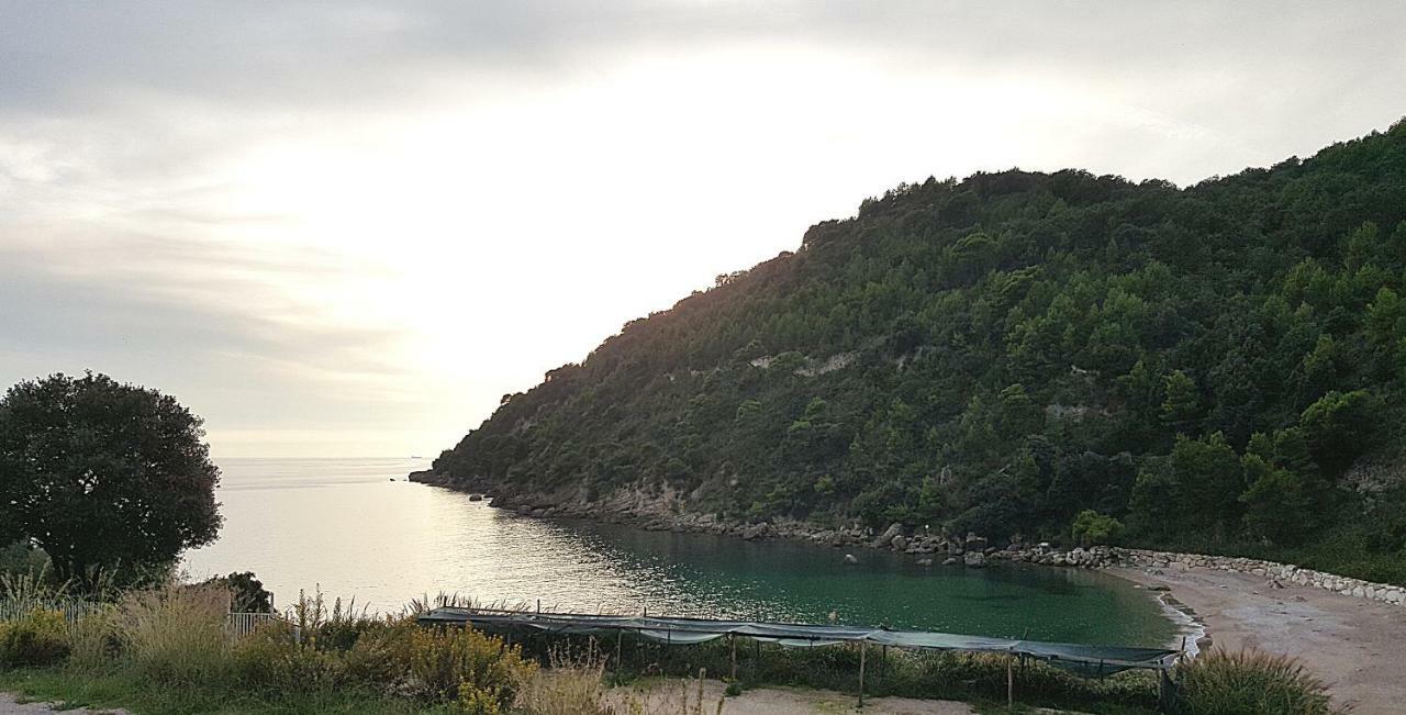 "Il Nespolo" Villa Scauri  Dış mekan fotoğraf
