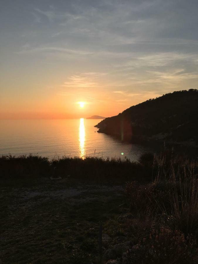 "Il Nespolo" Villa Scauri  Dış mekan fotoğraf